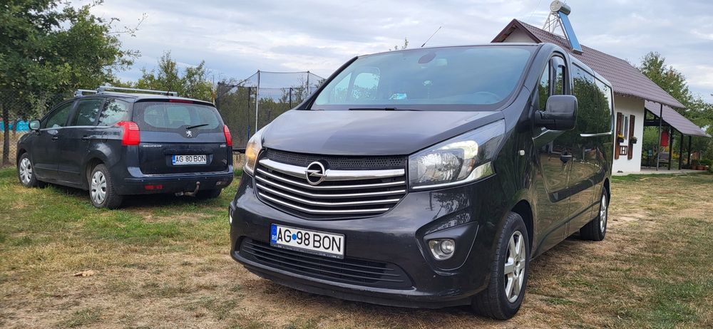Vând Opel Vivaro B, lung, 8+1, 2017