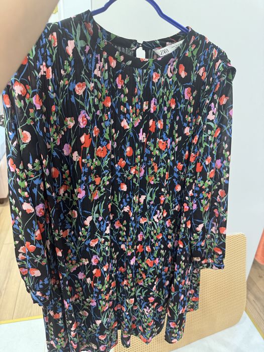 Платье молодежное Zara