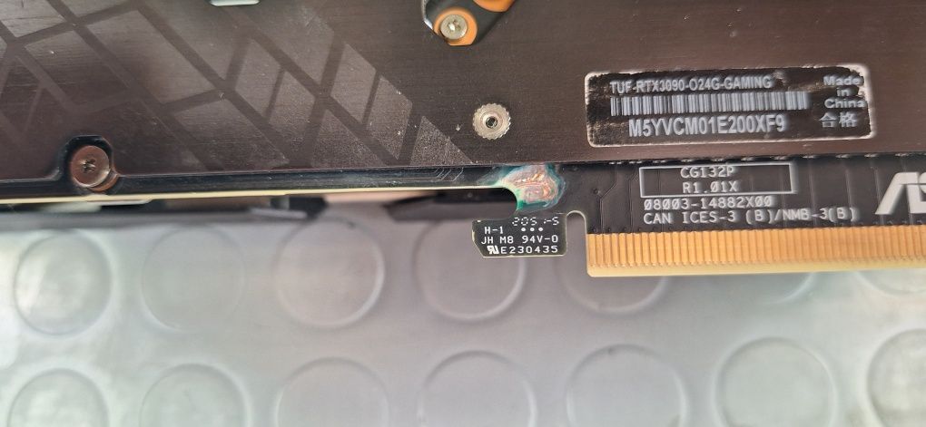Продавам видеокарти RTX 3070, 3090 за части или ремонт