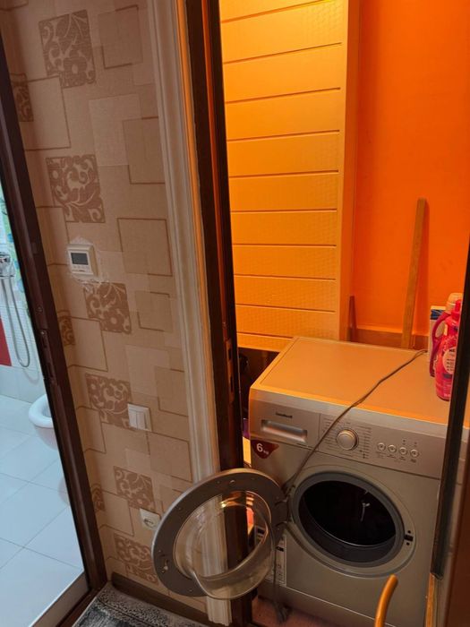 Kvartira sotiladi guncha srochno