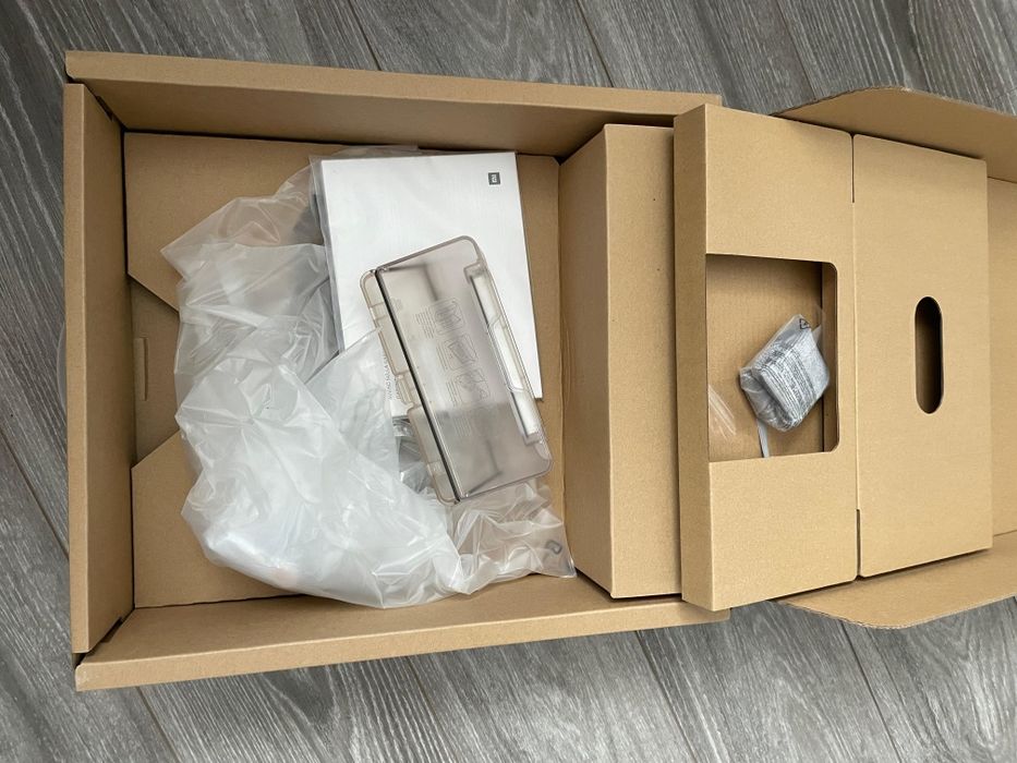 Aspirator robot cu mop xiaomi