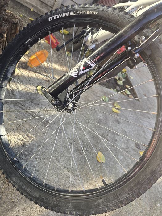bicicletă B'Twin 24"