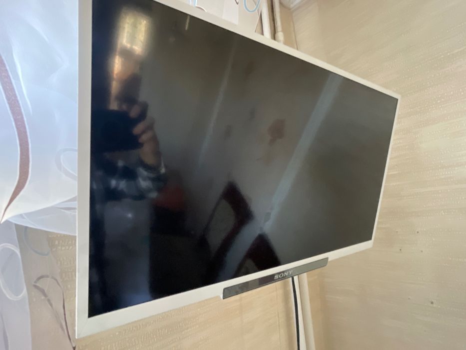 Sony Bravia kdl-24w605a