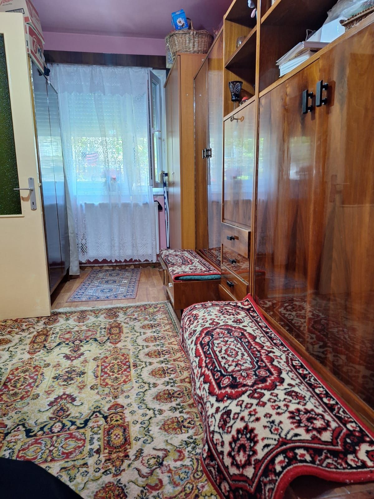 Apartament 2 camere, micro 14 pe Jiului