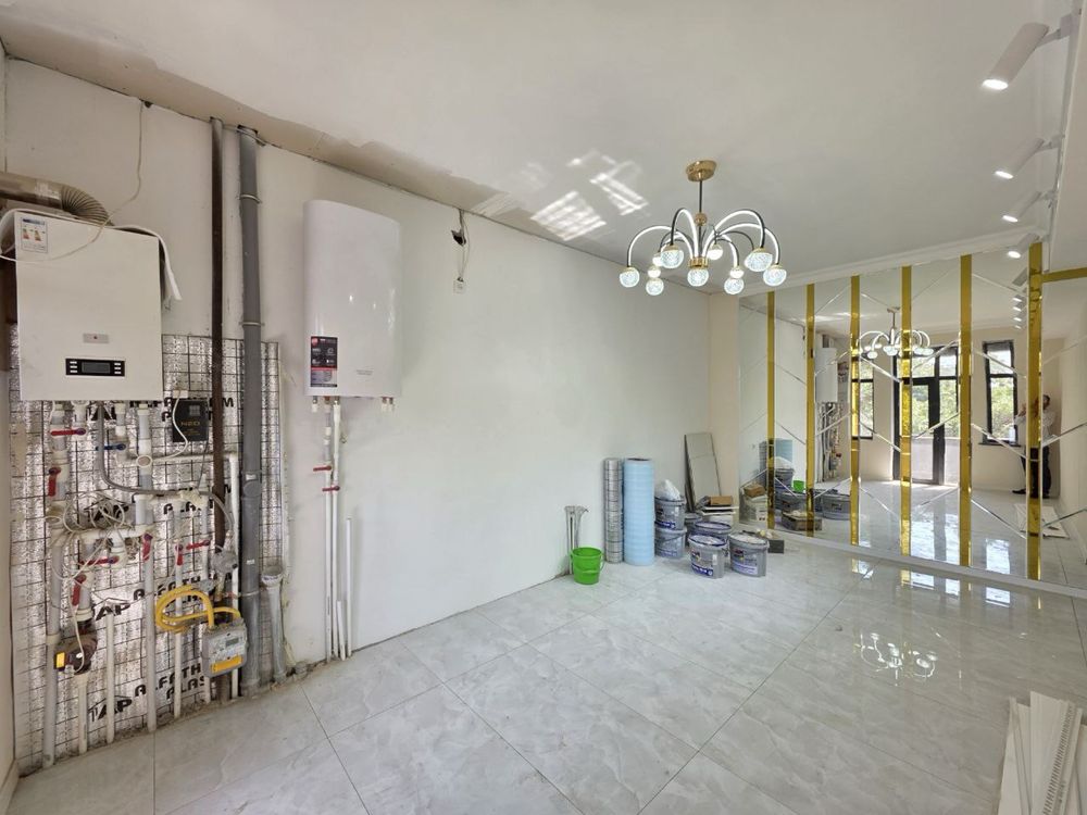 Продается 3 комнатная квартира площадью 137 кв.м. По улице Гагарина
