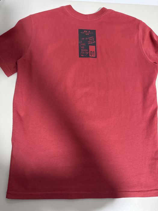 Vand tricou si pantaloni Made by society
