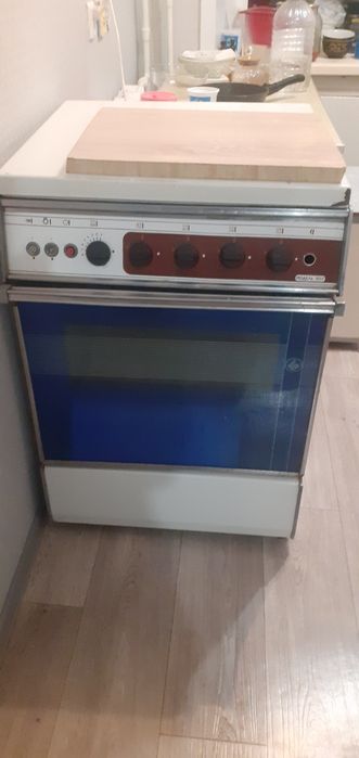 Отдам даром газ плита состояние робочи