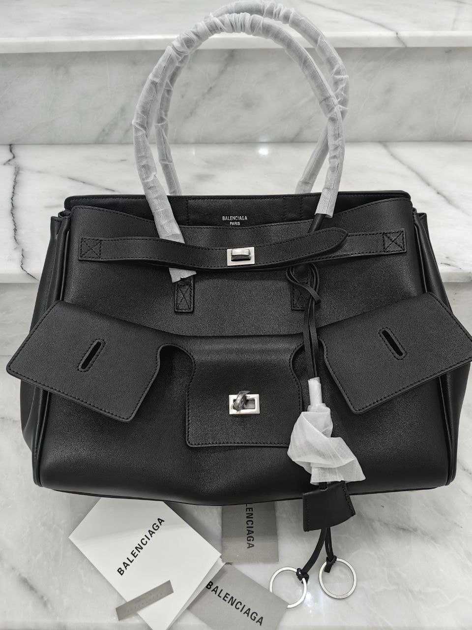 Дамска Чанта Balenciaga 100% Bel Air Carry All Bag Medium in Black