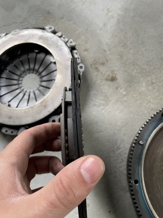 Продавам комплект съединител