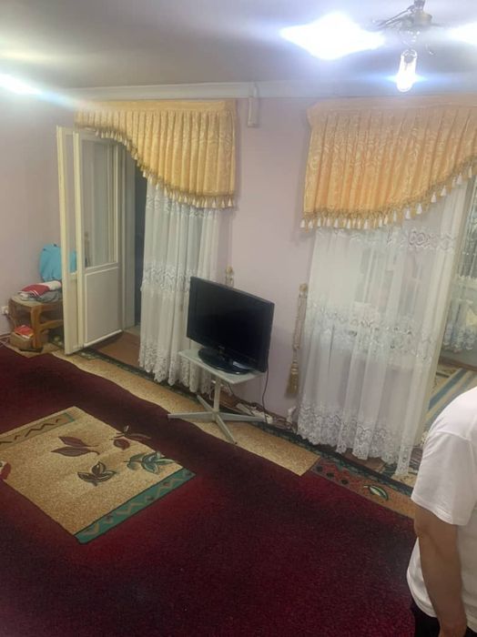3 хонали квартирани 2 та хонасини ижарага бераман