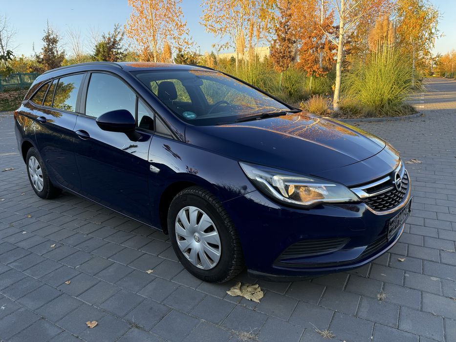 Vand / Schimb Opel Astra 1.6dci, stare Ireprosabila