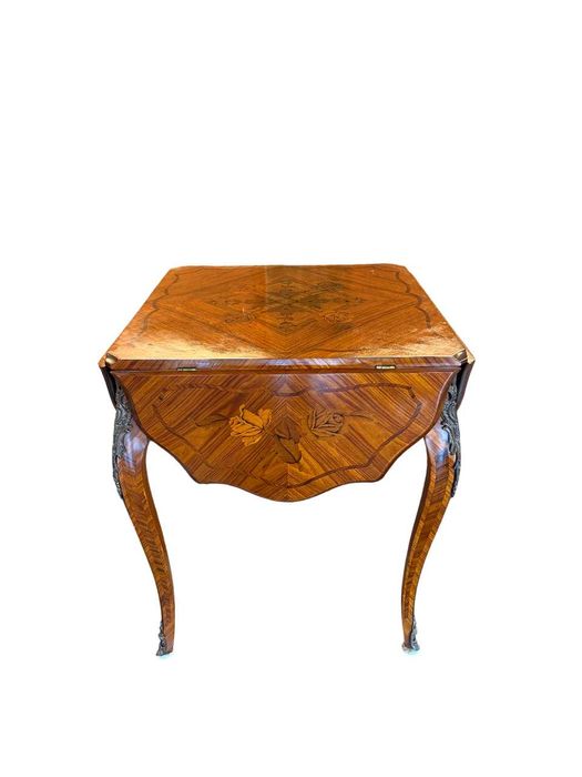 Măsuță extensibilă cu intarsii florale, lemn nobil