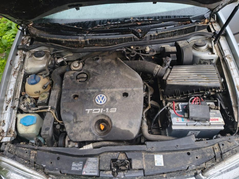 Vând golf 4 pentru dezmembrări,  1.9 Alh, an 2001