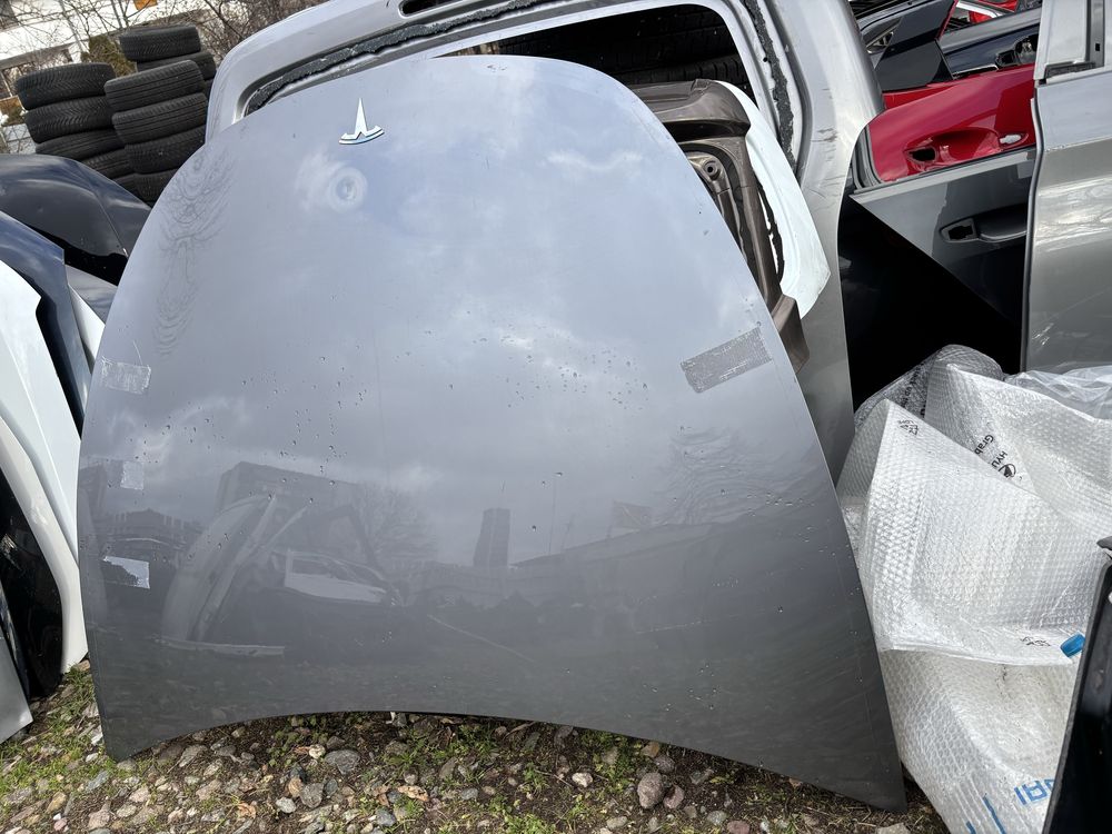Капак Тесла/Tesla Model Y