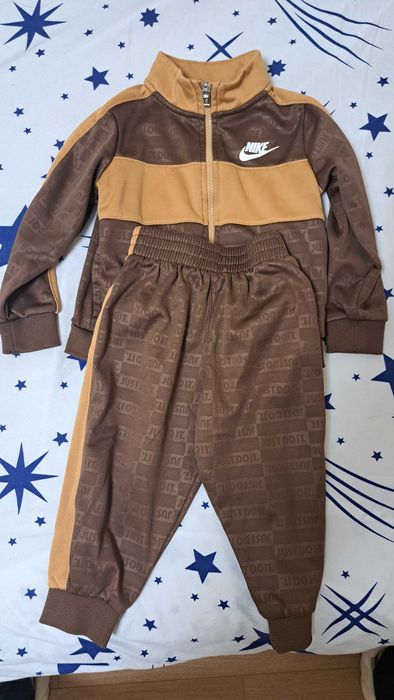 Детски спортен комплект Nike за момче