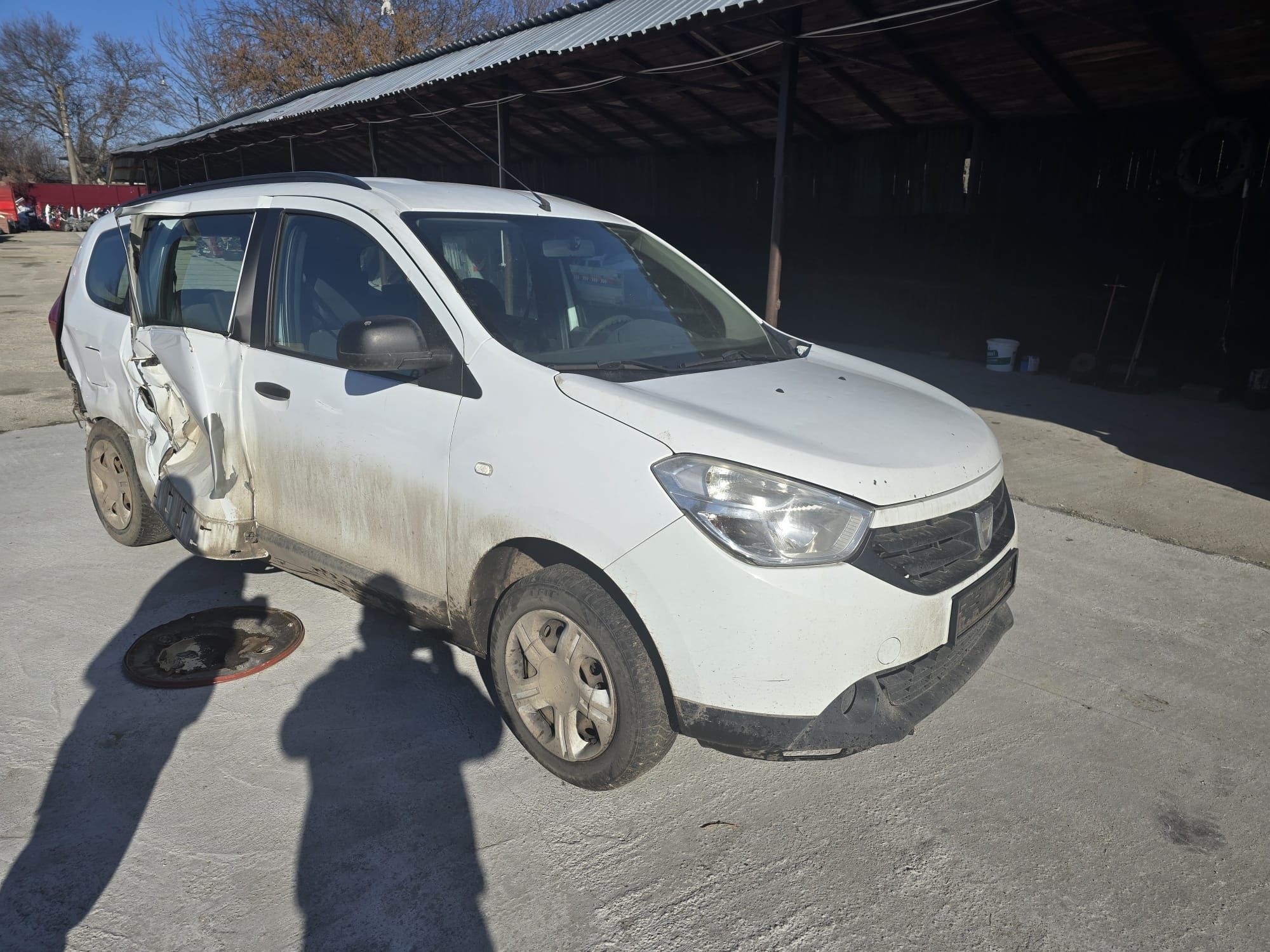 Dezmembrez Dacia Dokker Lodgy 1.5 dci alb