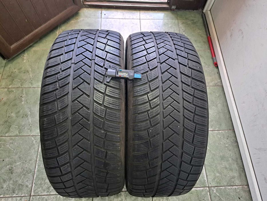 2 anvelope 265/45 R20 Vredestein