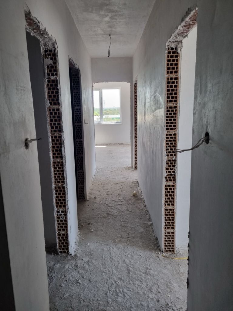 Продава се Тристаен апартамент в Стара Загора, Самара 1 - 97 кв.м за 825 €/кв.м - Снимка #2