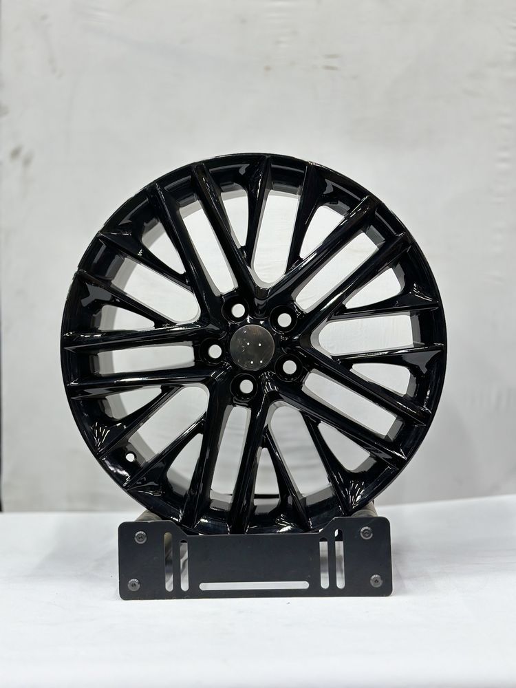 Продается комплект R19 5x114.3