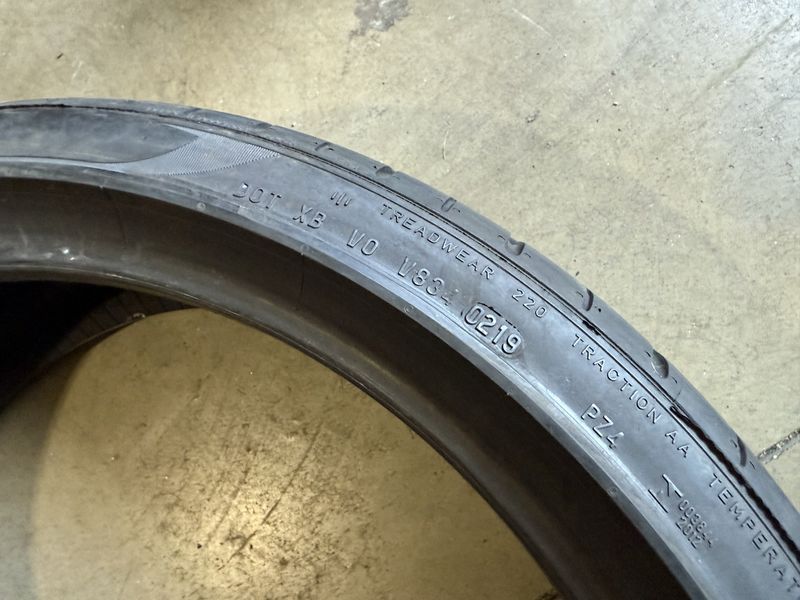 235/35/19 PIRELLI 2бр