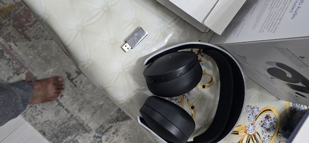 Наушник на рsp новая