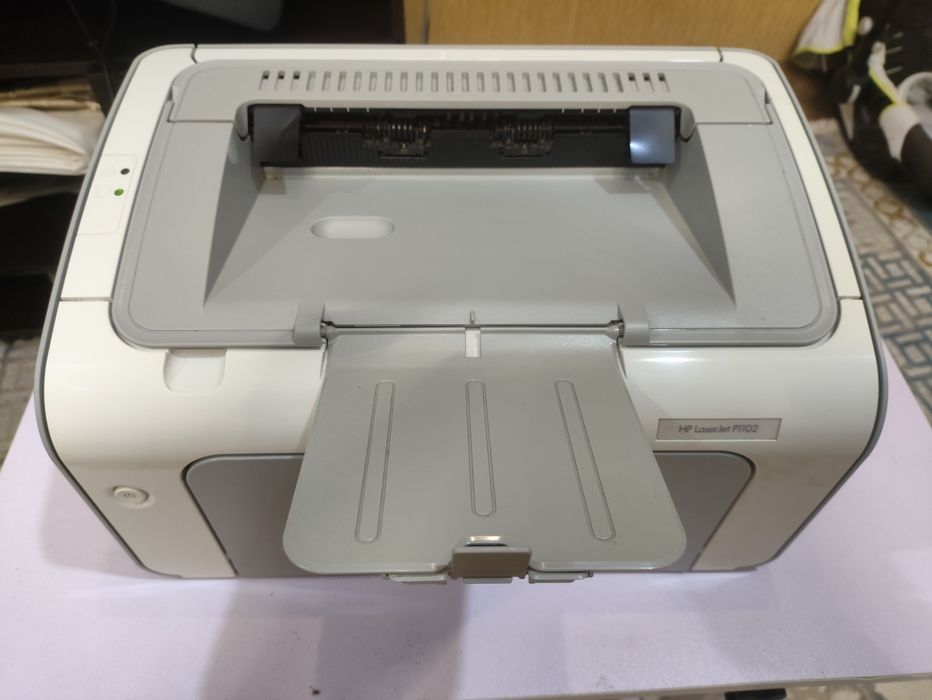 Продам принтер hp 1102 в деальном состоянии
