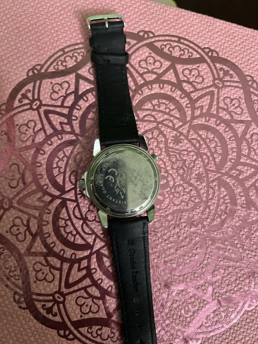 Vand ceas ! Usor negociabil