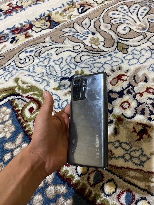 Hiomi 11 t pro  12 ozu. 256 pamit
