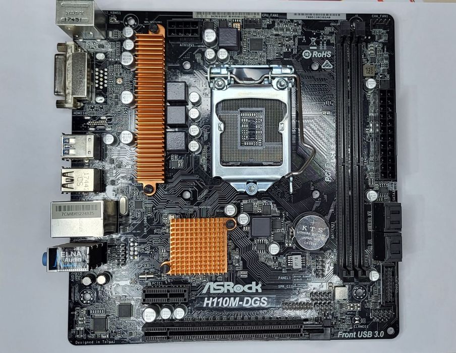 Материнская плата