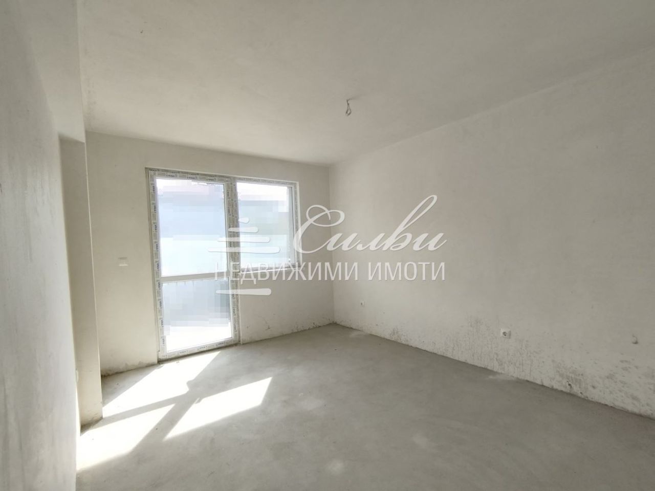 Продава се Тристаен апартамент в Шумен, Дивизионна болница - 135 кв.м за 1038 €/кв.м - Снимка #3