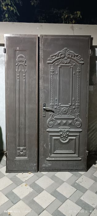 Темир эшик сотилади