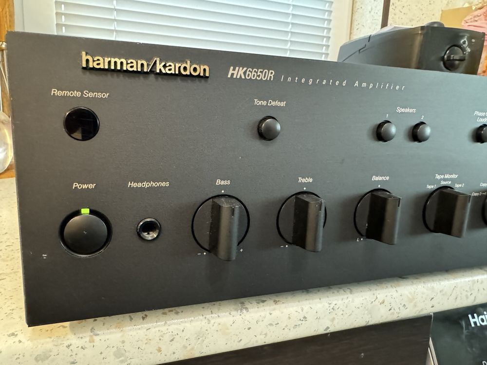 Harman Kardon HK6650r Качествен стерео усилвател