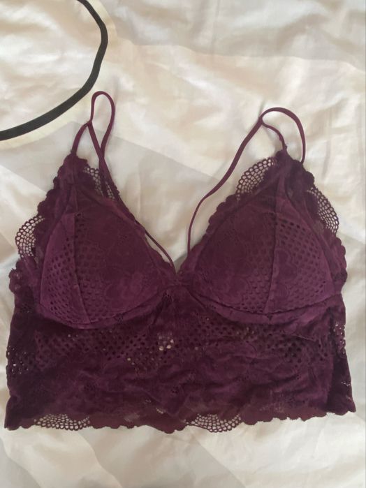 Сутиени и нощници