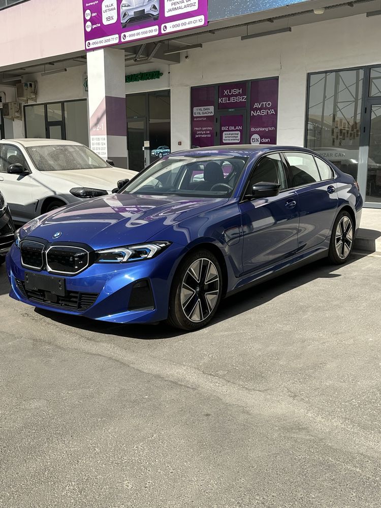 BMW i3 40L Night sport