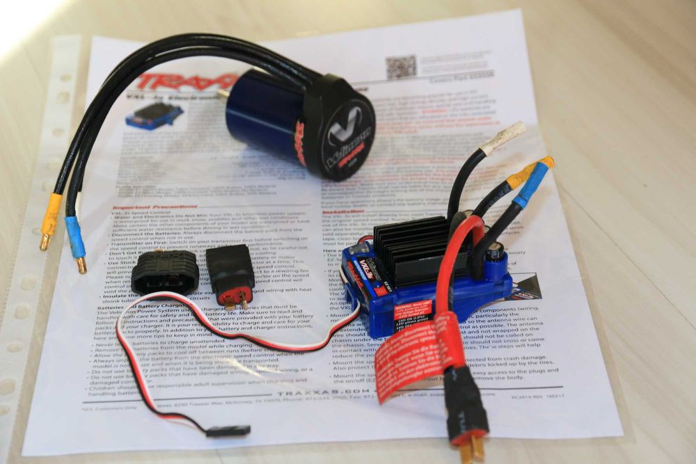 RC контролер/ESC Traxxas Velineon VXL-3S с мотор TRX3351R за 1:10