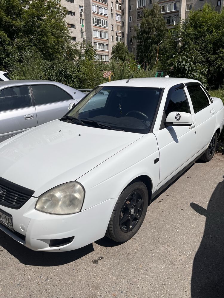 Продам приору в отличном состоянии
