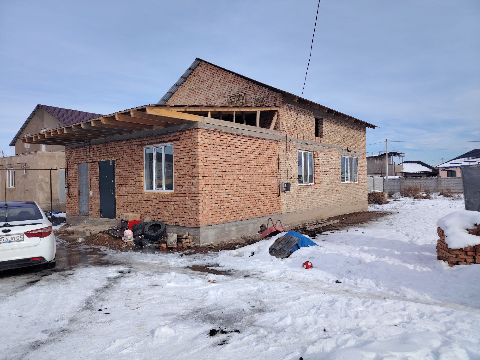 Дом продам уи сатылады