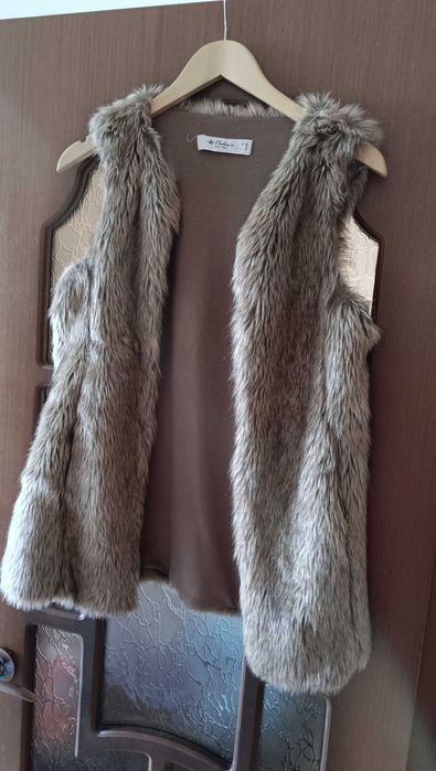 Жилет из искусственного меха