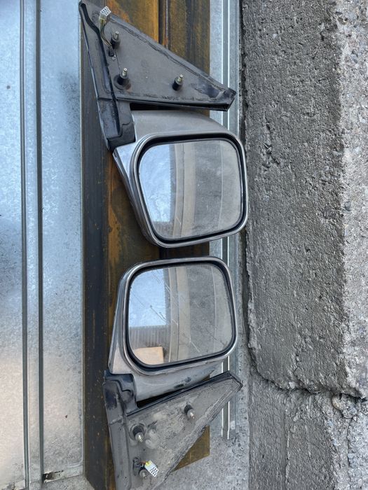 Продаются зеркала митсубиси паджеро