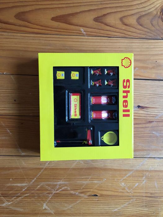 1:18 GMP авто аксесоари SHEll