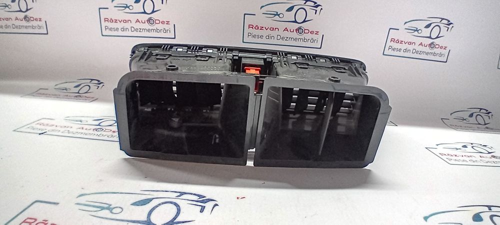 grila centrala fata skoda yeti