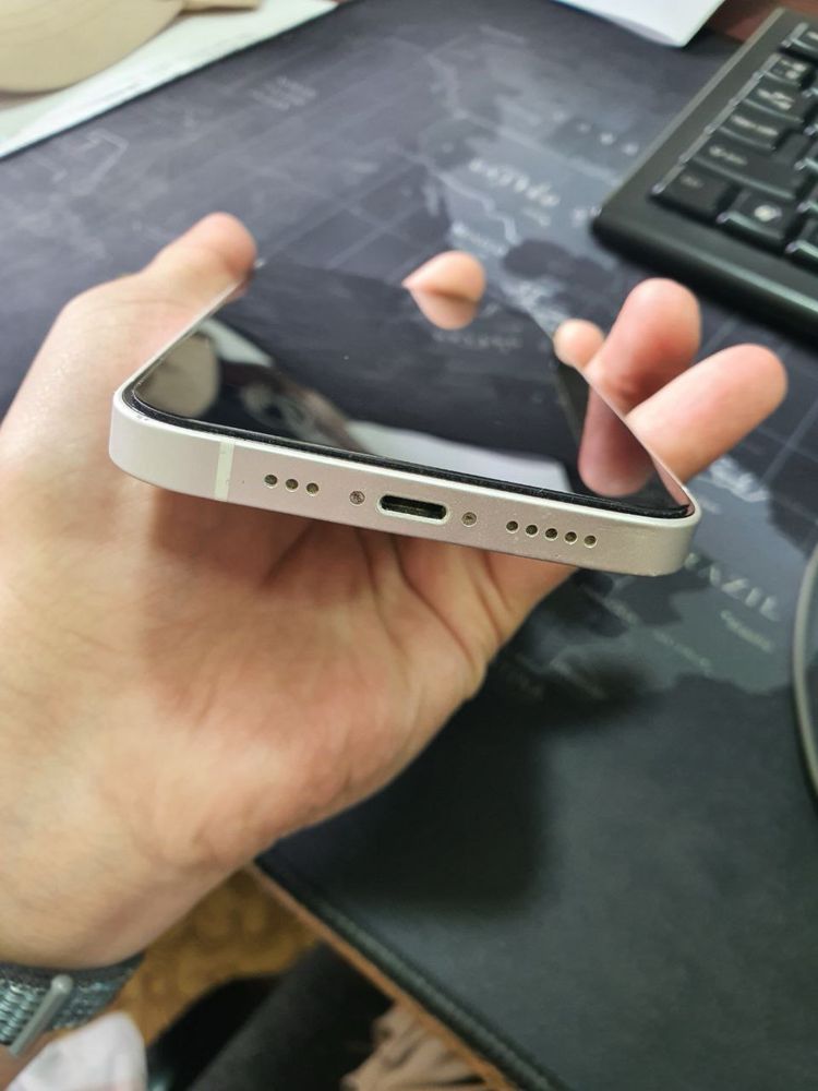 Iphone 12 white 88 батарей 64 г память
