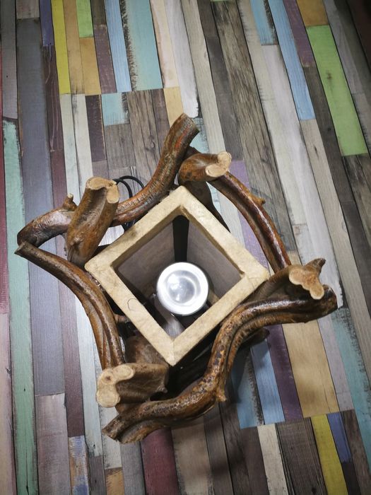 Lampa lemn exotic