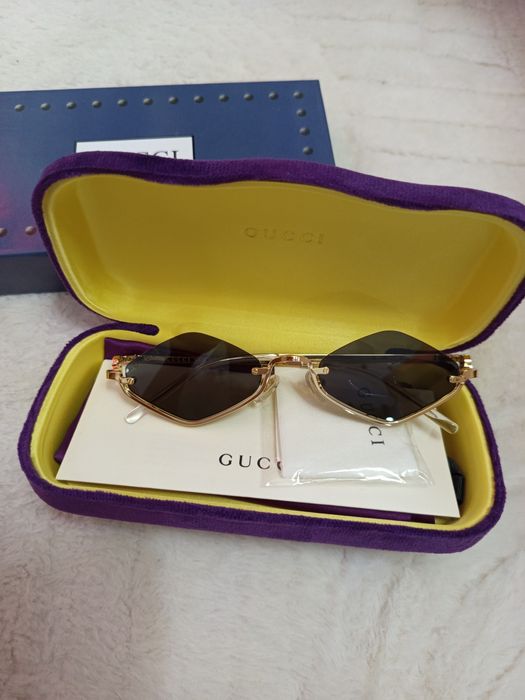 Ochelari de soare Gucci cu rama geometrica