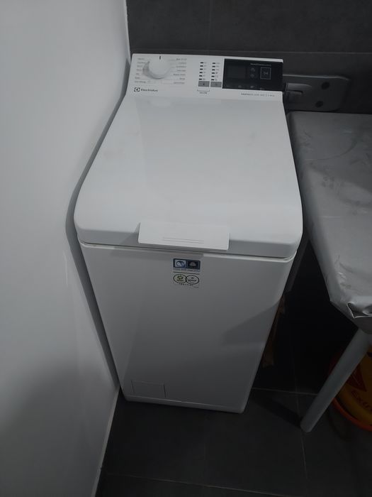 Mașină de spălat verticală PerfectCare600 -  6.0 kg