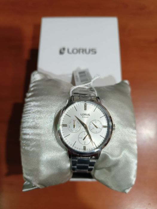 Ceasuri dama noi, marca Lorus-, brand SEIKO.