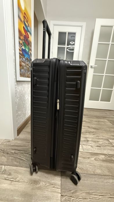 Чемодан размер L