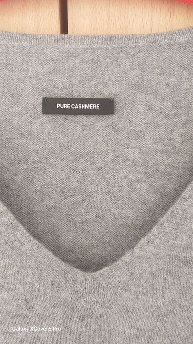 Пуловер C&А. 100%кашмир. размер L.