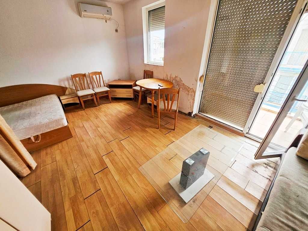 Продава се Едностаен апартамент в к.к. Слънчев бряг - 69 кв.м за 550 €/кв.м - Снимка #2