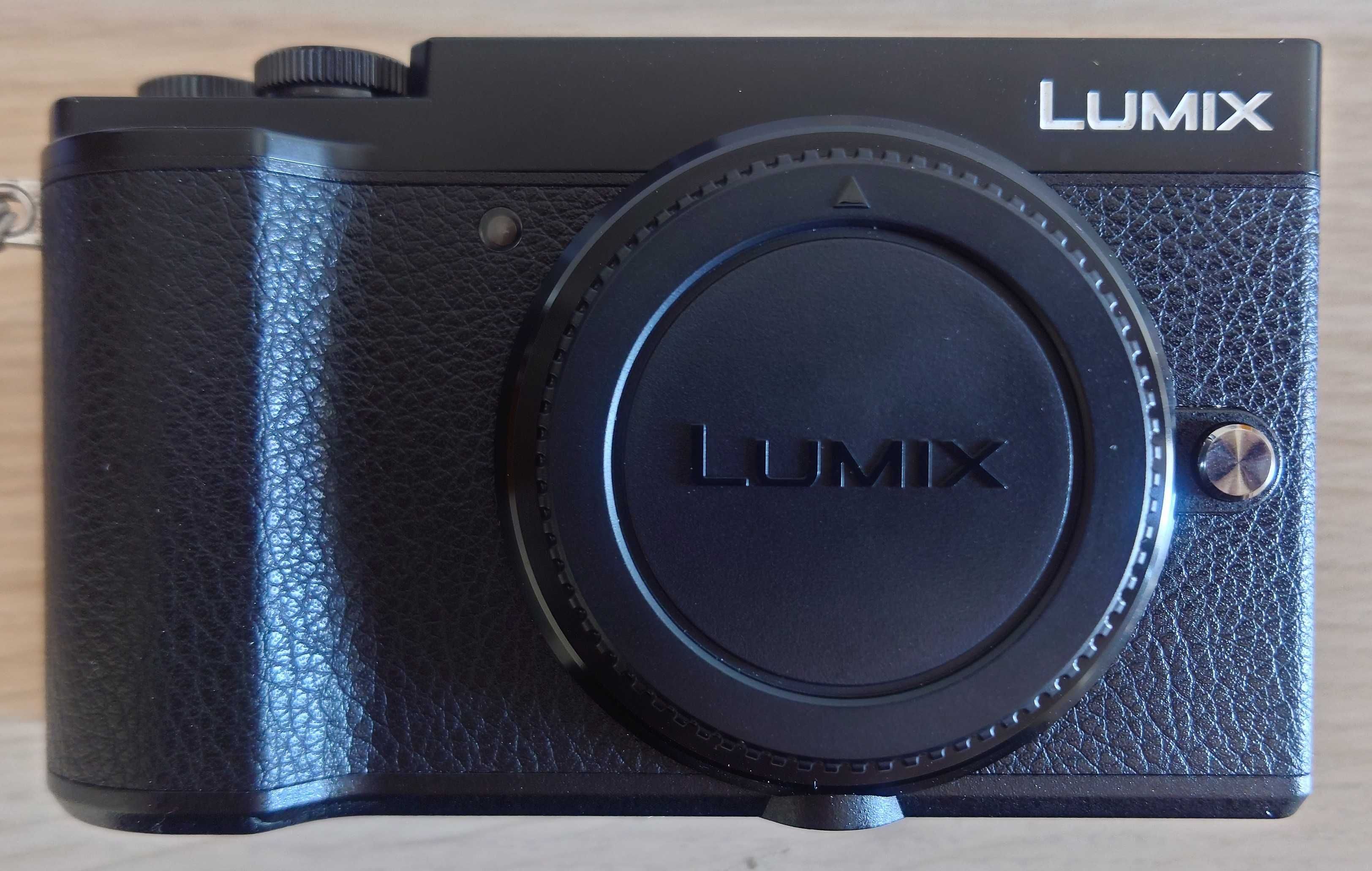 Lumix GX9 Aparat Foto Mirrorless Plus Accesorii Extra